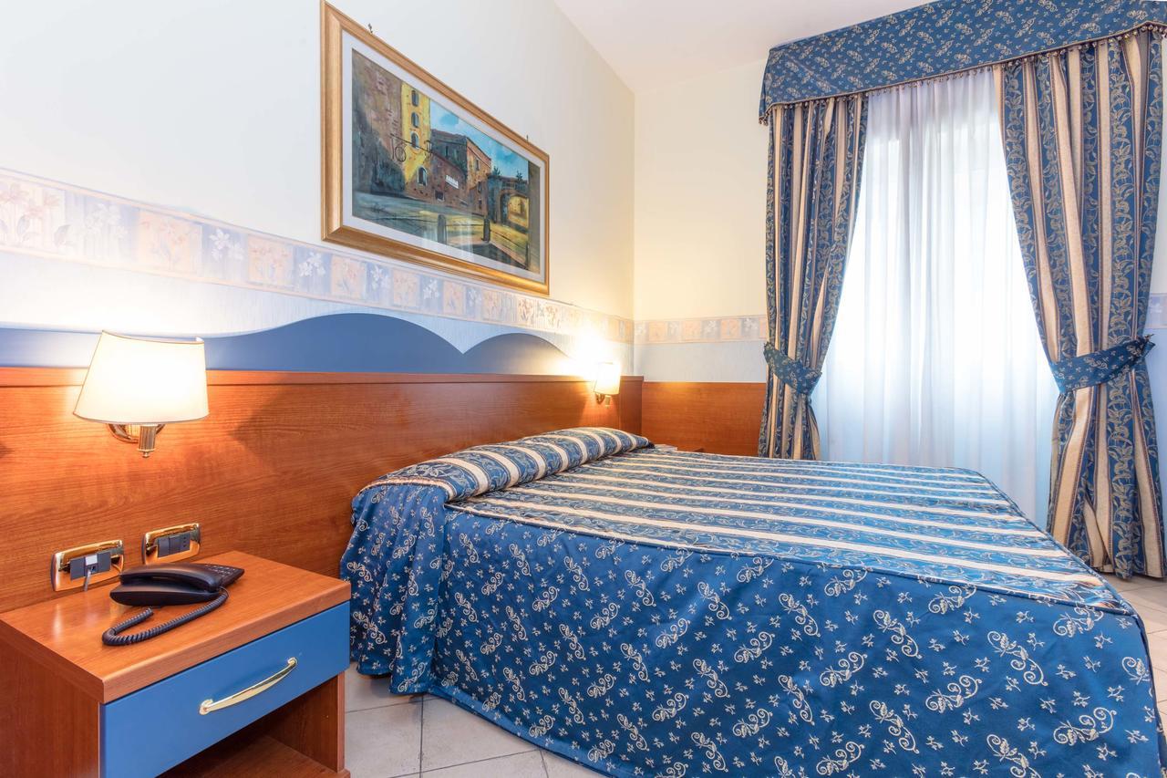 Hotel Borgo Del Mare Чивитавеккья Экстерьер фото