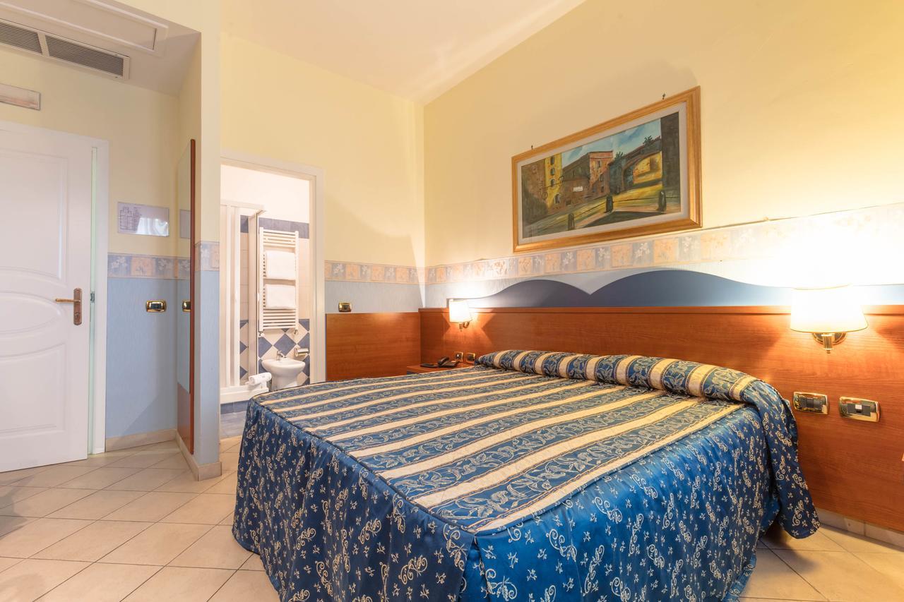 Hotel Borgo Del Mare Чивитавеккья Экстерьер фото