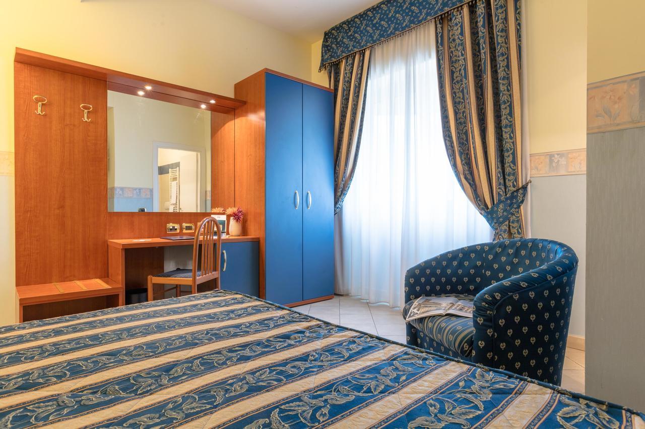 Hotel Borgo Del Mare Чивитавеккья Экстерьер фото